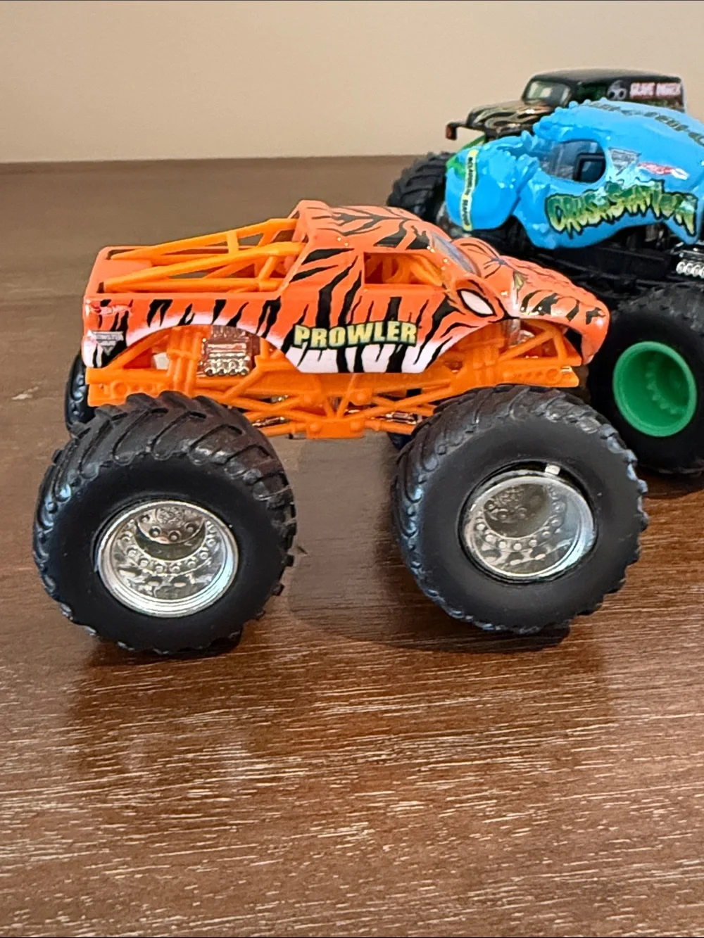Monster Jam Diecast Monster Trucks Crushstation, Grave Diggers and Prowler